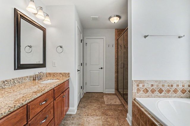 1748 Sandhurst Cove, Lexington, KY 40509