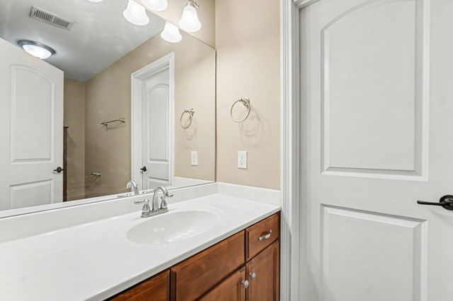1748 Sandhurst Cove, Lexington, KY 40509