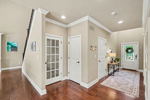 1748 Sandhurst Cove, Lexington, KY 40509