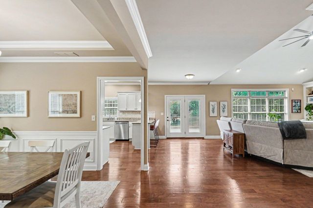 1748 Sandhurst Cove, Lexington, KY 40509