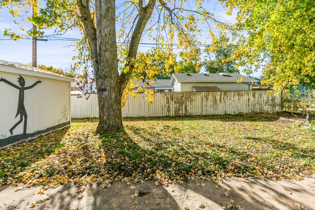 1305 JANBROOK Boulevard, Carter Lake, IA 51510