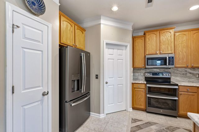 112 Barons Bluff Dr., Conway, SC 29526