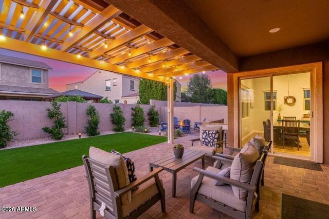 9764 E THORNBUSH Avenue, Mesa, AZ 85212