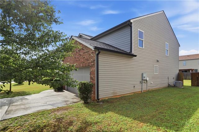 1705 Blue Heron Way, Hampton, GA 30228
