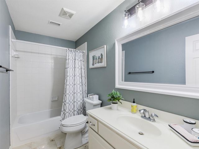 5800 Dark Forest Drive, Mckinney, TX 75070