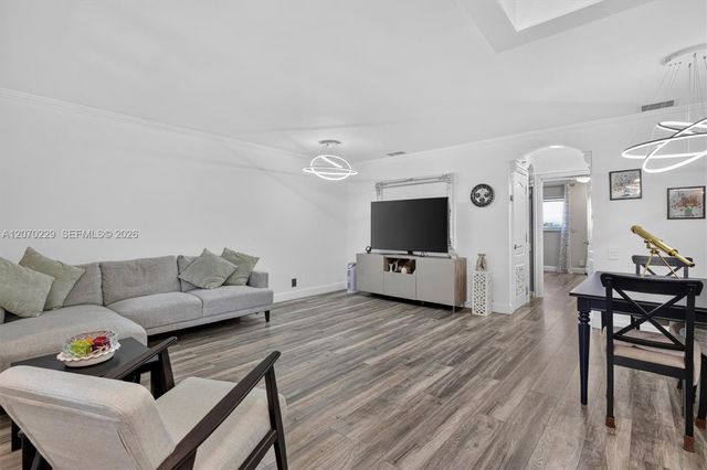 1818 Rodman Street 3B, Hollywood, FL 33020