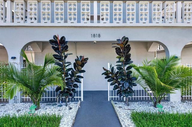 1818 Rodman Street 3B, Hollywood, FL 33020