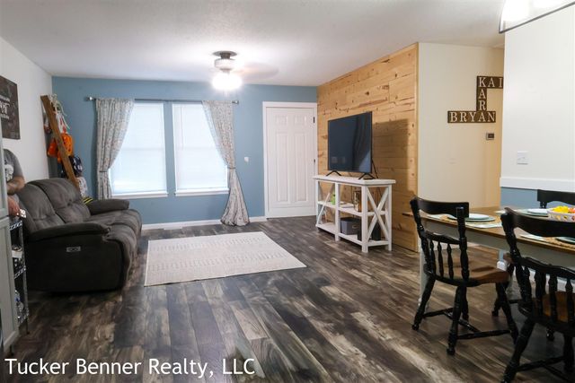 1907 S Brooks Road, Muskegon, MI 49442