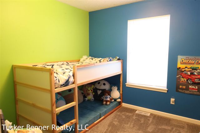 1907 S Brooks Road, Muskegon, MI 49442