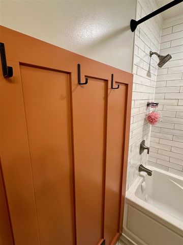 1907 S Brooks Road, Muskegon, MI 49442