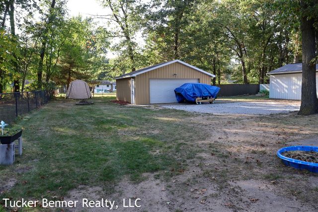 1907 S Brooks Road, Muskegon, MI 49442