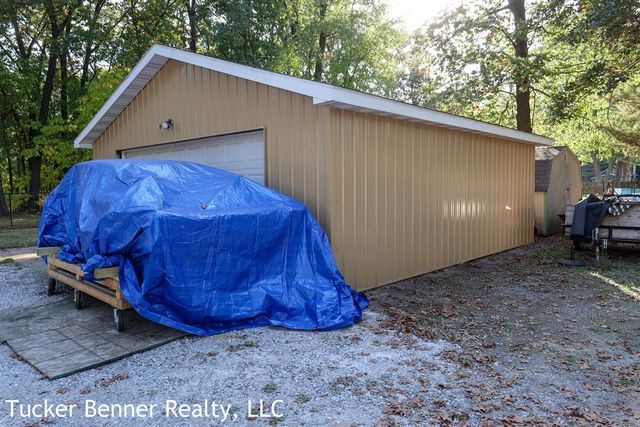 1907 S Brooks Road, Muskegon, MI 49442