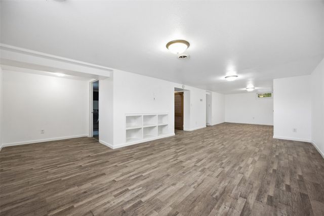 800 18th Street NW, Cedar Rapids, IA 52405