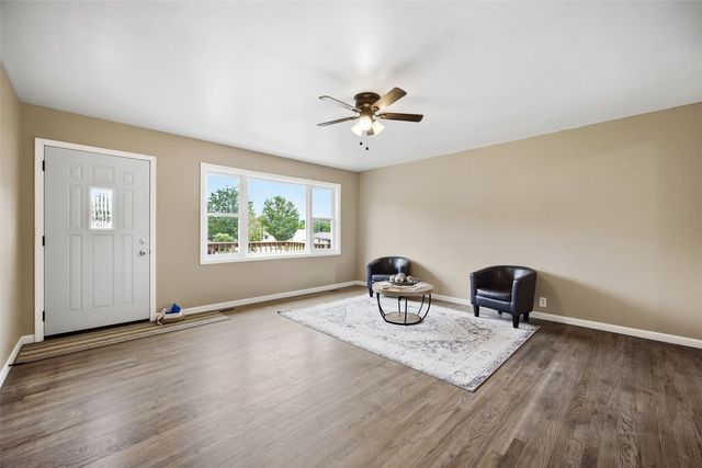 800 18th Street NW, Cedar Rapids, IA 52405