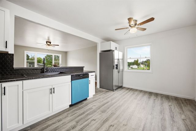800 18th Street NW, Cedar Rapids, IA 52405