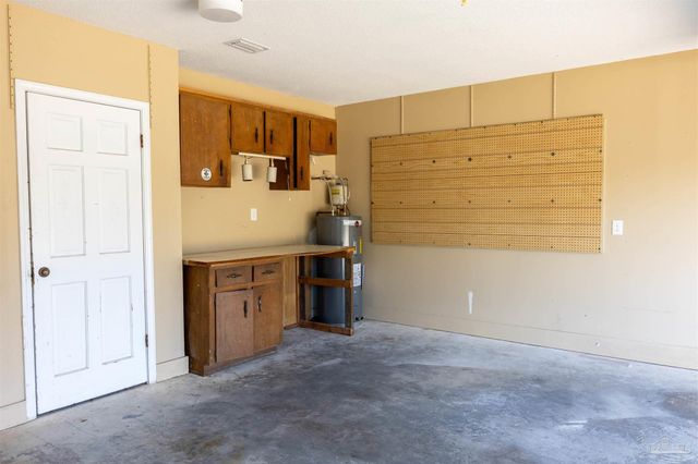 323 N 57th Ave, Pensacola, FL 32506