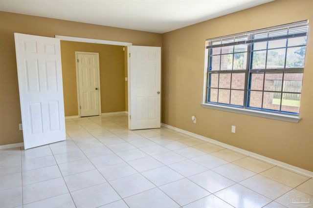 323 N 57th Ave, Pensacola, FL 32506