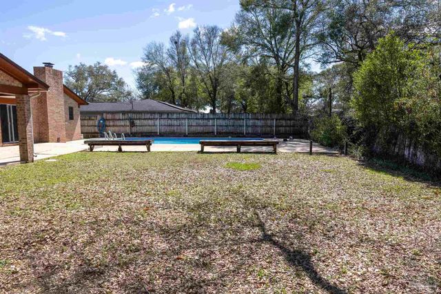 323 N 57th Ave, Pensacola, FL 32506