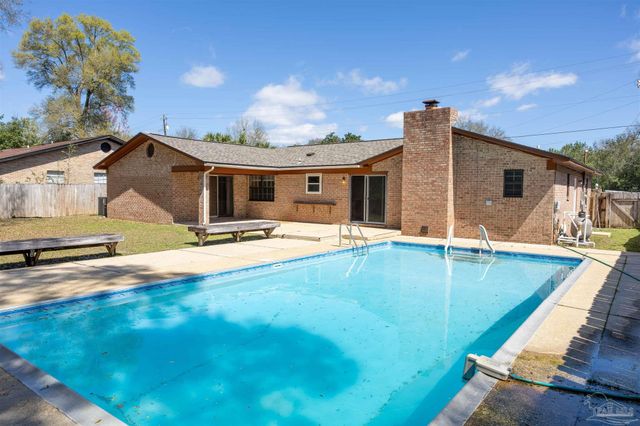 323 N 57th Ave, Pensacola, FL 32506