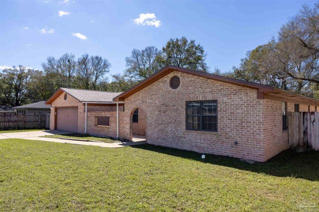 323 N 57th Ave, Pensacola, FL 32506