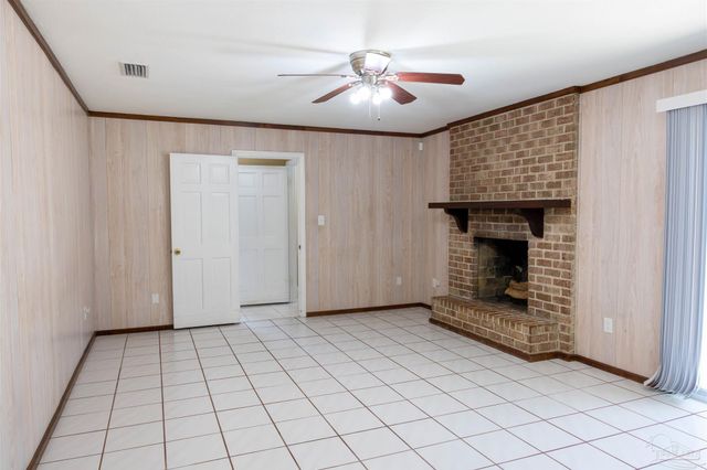 323 N 57th Ave, Pensacola, FL 32506