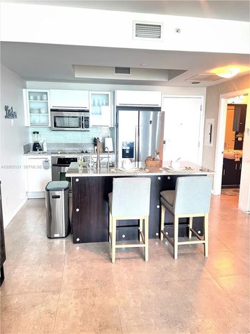 888 Biscayne Blvd 4310, Miami, FL 33132