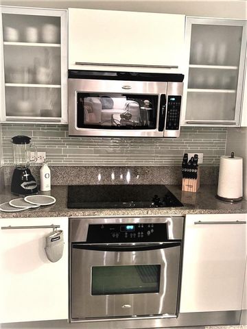 888 Biscayne Blvd 4310, Miami, FL 33132