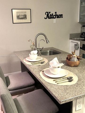 888 Biscayne Blvd 4310, Miami, FL 33132