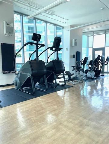 888 Biscayne Blvd 4310, Miami, FL 33132