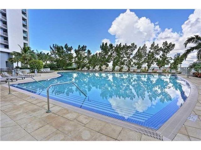 888 Biscayne Blvd 4310, Miami, FL 33132