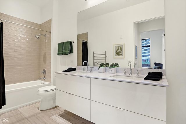 877 N East Street 104, Indianapolis, IN 46202