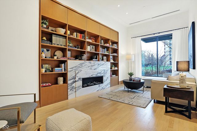 877 N East Street 104, Indianapolis, IN 46202