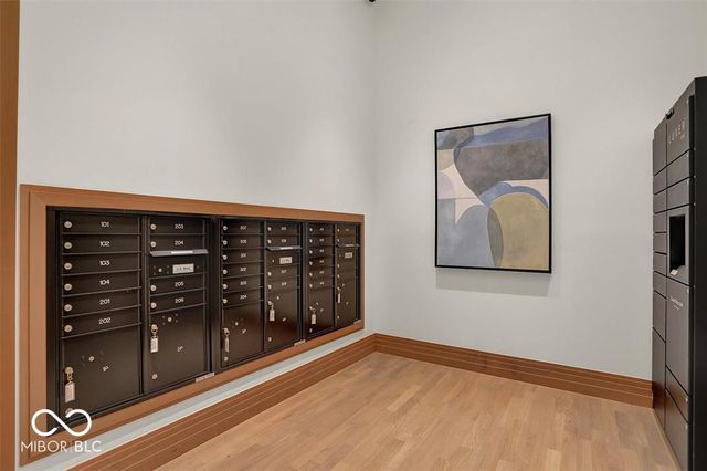 877 N East Street 104, Indianapolis, IN 46202