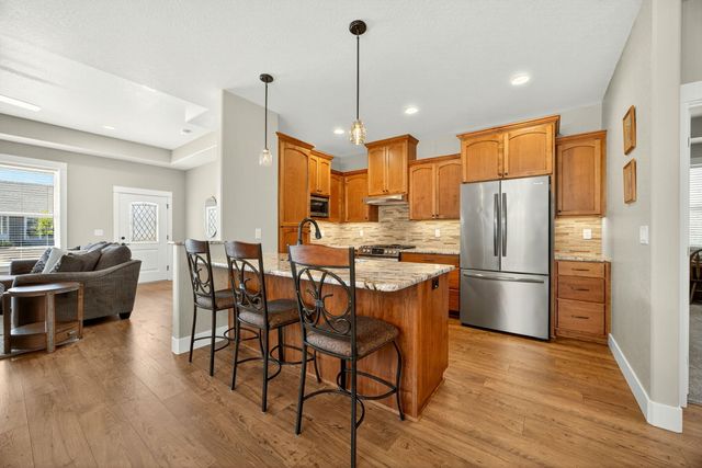 422 Castle Rock Drive, Central Point, OR 97502