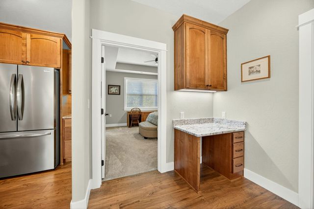 422 Castle Rock Drive, Central Point, OR 97502