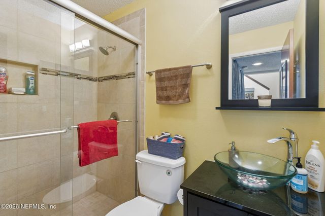 9360 CRAVEN Road 304, Jacksonville, FL 32257