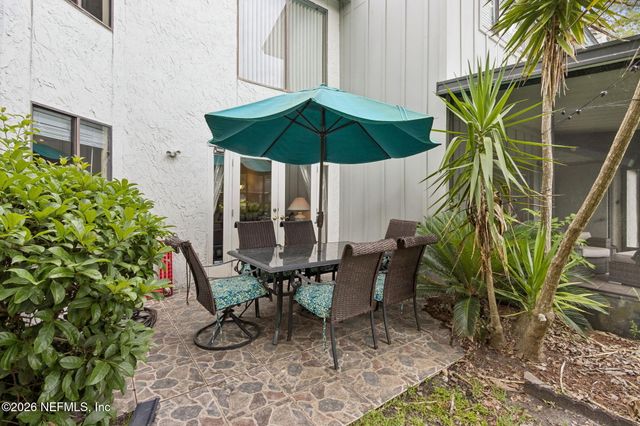 9360 CRAVEN Road 304, Jacksonville, FL 32257