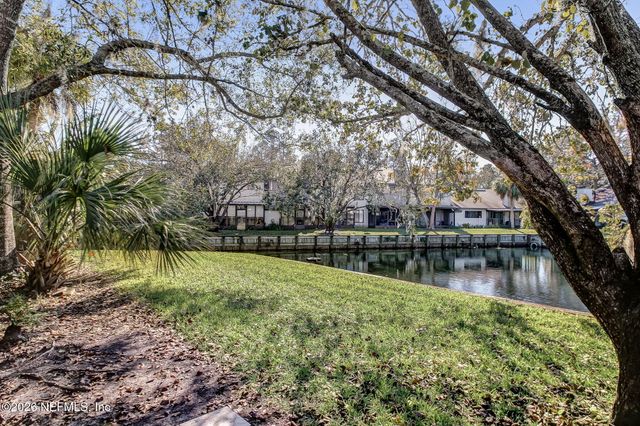 9360 CRAVEN Road 304, Jacksonville, FL 32257