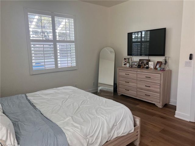 8723 Ibis Cove CIR, Naples, FL 34119