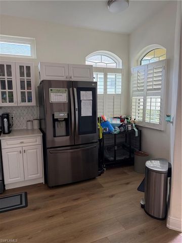 8723 Ibis Cove CIR, Naples, FL 34119