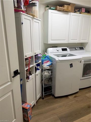 8723 Ibis Cove CIR, Naples, FL 34119