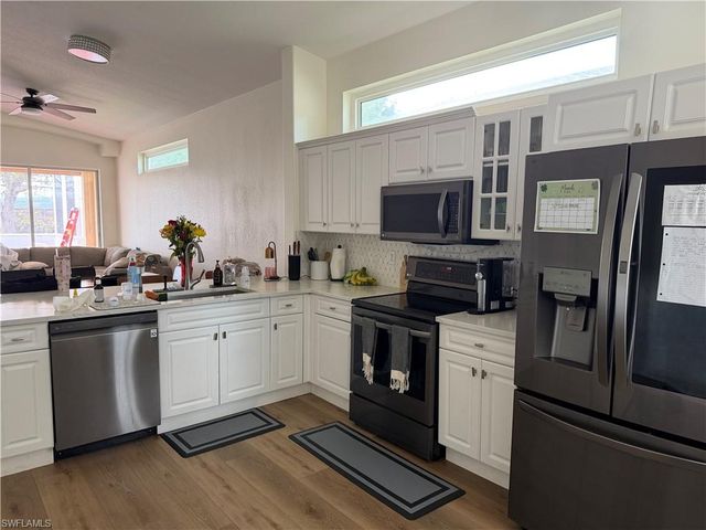 8723 Ibis Cove CIR, Naples, FL 34119