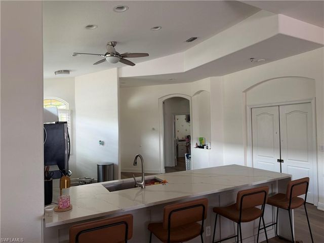 8723 Ibis Cove CIR, Naples, FL 34119