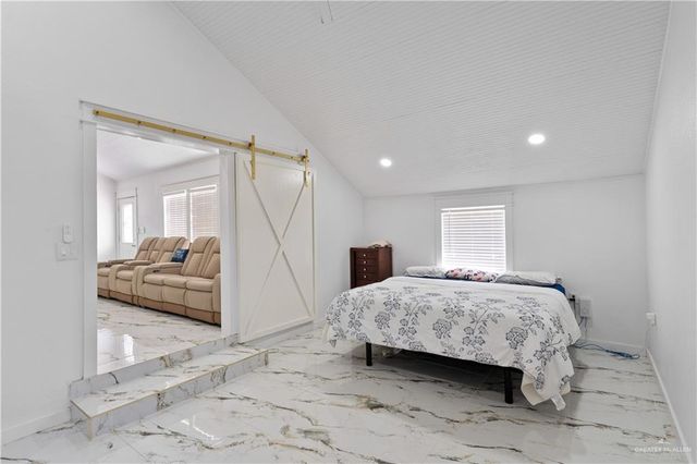 904 N Roberts Street, Edinburg, TX 78541