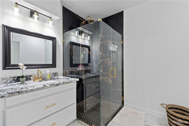 904 N Roberts Street, Edinburg, TX 78541