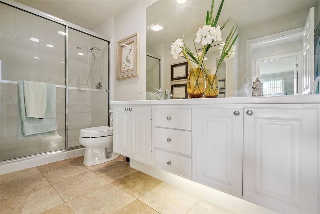 Image 18 of property listing at 11849 FAN TAIL LANE, Orlando, FL 32827