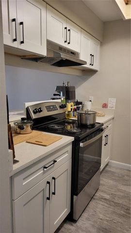 4845 WINSLOW BEACON 51, Sarasota, FL 34235