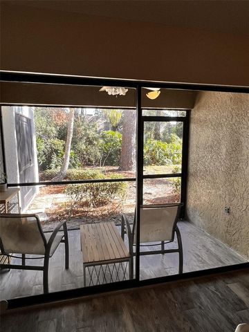 4845 WINSLOW BEACON 51, Sarasota, FL 34235