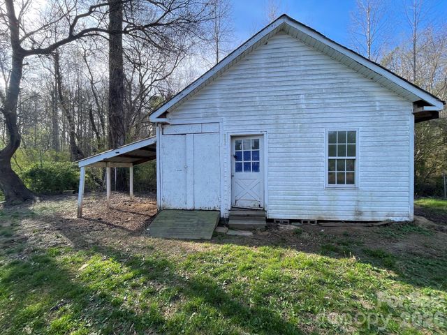 3542 Orchard Road, Iron Station, NC 28080