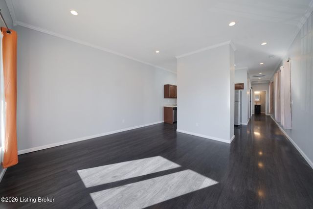 519 Brentwood Ave, Louisville, KY 40215